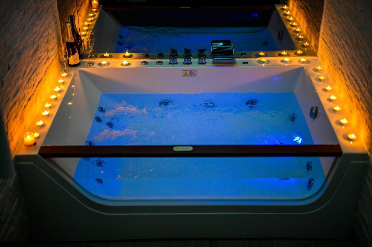 Spa Apartman Grand Ni Eksteriør bilde